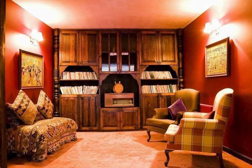 Manici Kasri Hotell Küçükkuyu Exteriör bild